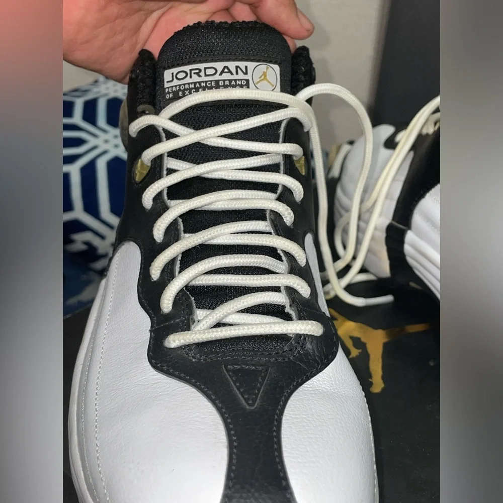 Selling some Jordan’s basketball or any use - Picture 2 of 8